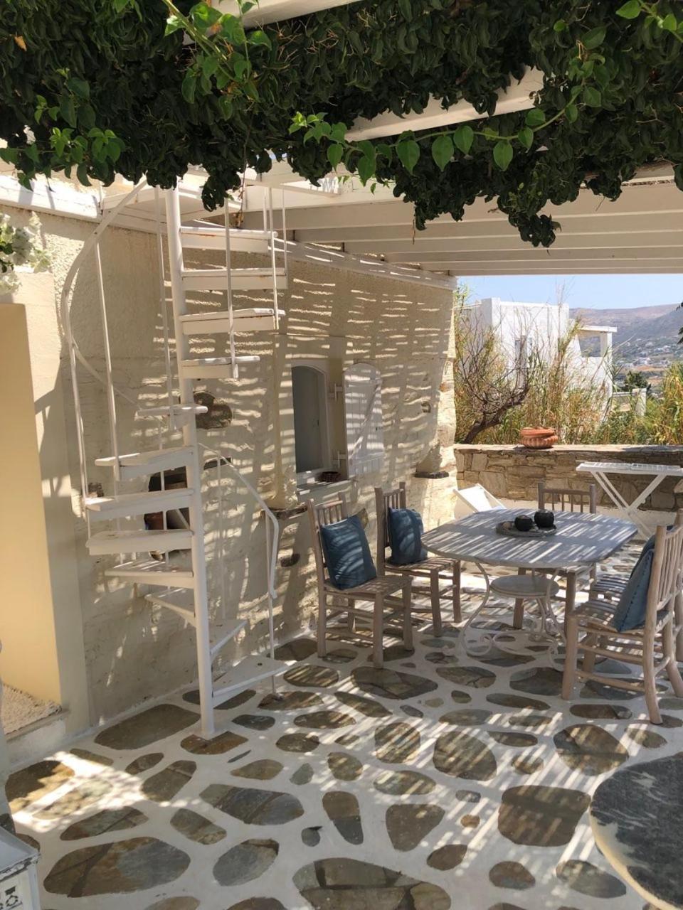 Blue Bay Heliolithos Hotel Parikia  Exterior photo